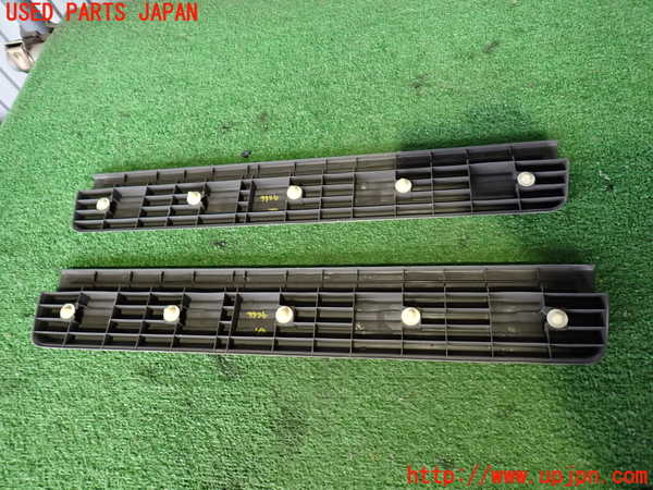 2UPJ-9233267740]パジェロ(V75W)スカッフプレート 中古_4