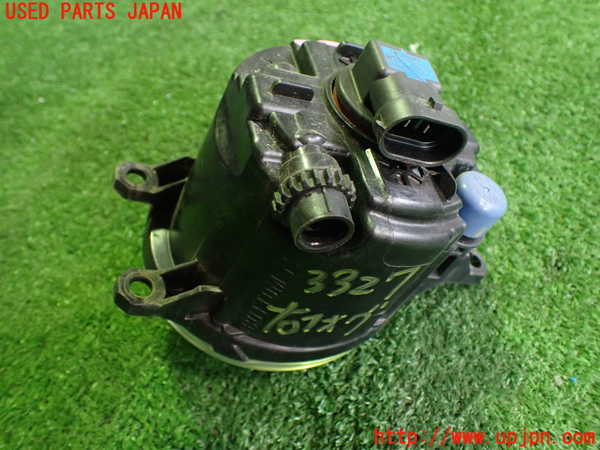 2UPJ-9233271180]レクサス・CT200h(ZWA10)右フォグ (ジャンク品) 中古_3
