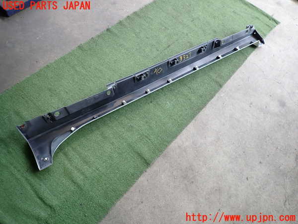 2UPJ-9233271390]レクサス・CT200h(ZWA10)右サイドステップ 中古_4