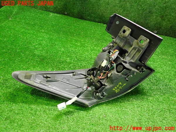 2UPJ-9233271530]レクサス・CT200h(ZWA10)右テールランプ 中古_3