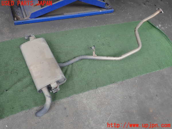 2UPJ-9233272671]レクサス・CT200h(ZWA10)リアマフラー1 中古_2