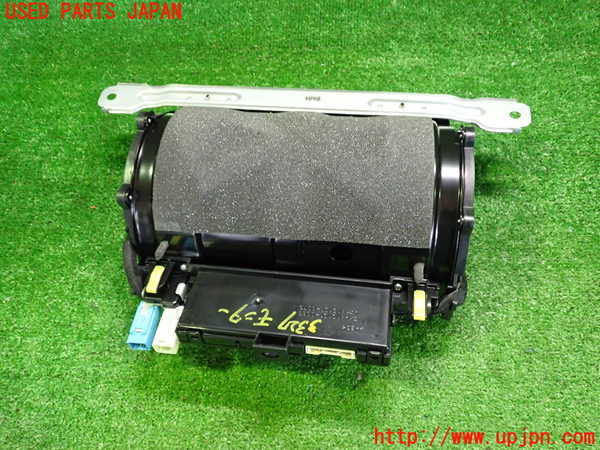 2UPJ-9233276629]レクサス・CT200h(ZWA10)モニター 中古_2