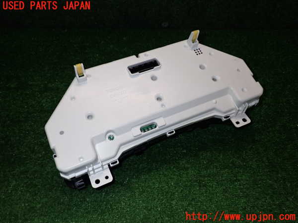 2UPJ-9233276170]レクサス・CT200h(ZWA10)スピードメーター 中古_2