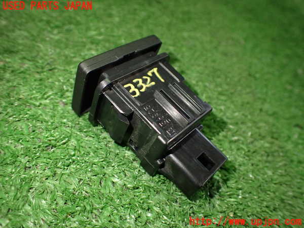 2UPJ-9233276308]レクサス・CT200h(ZWA10)スイッチ3 (フューエル) 中古_2