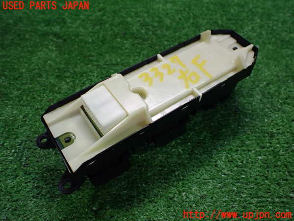 2UPJ-9233276240]レクサス・CT200h(ZWA10)右前パワーウィンドウスイッチ 中古_2