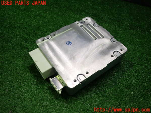 2UPJ-9233276135]レクサス・CT200h(ZWA10)パワステコンピューター 中古_2