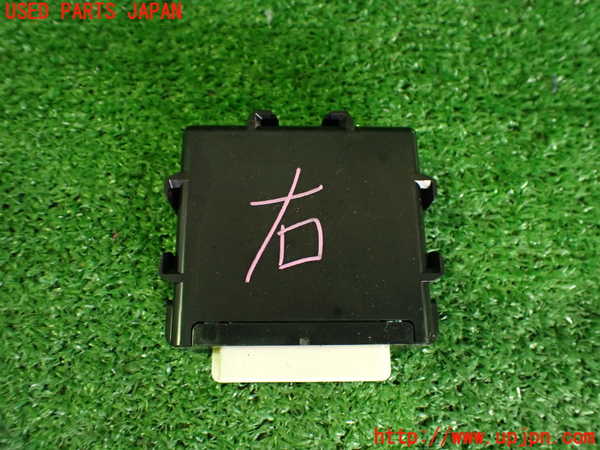 2UPJ-9233276147]レクサス・CT200h(ZWA10)コンピューター2 中古_2