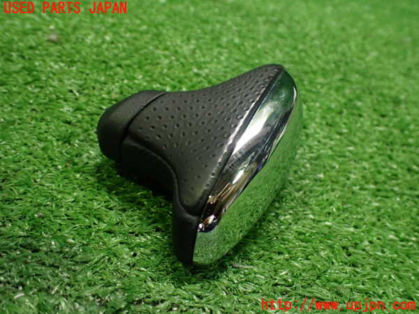 2UPJ-9233277570]レクサス・CT200h(ZWA10)シフトノブ 中古_2