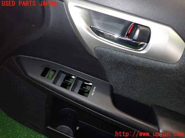 2UPJ-9233271234]レクサス・CT200h(ZWA10)右前ドア内張り 中古_2