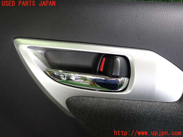 2UPJ-9233271294]レクサス・CT200h(ZWA10)右後ドア内張り 中古_2