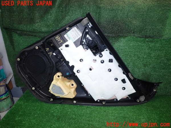 2UPJ-9233271324]レクサス・CT200h(ZWA10)左後ドア内張り 中古_5
