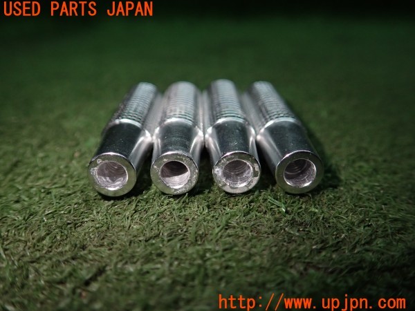 3UPJ=9233280001]ベンツ C200 ステーションワゴン スポーツ(205242 S205)社外 ドアロックピン 中古_4