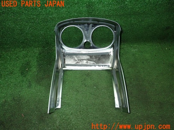 3UPJ=9233280652]ベンツ C200 ステーションワゴン スポーツ(205242 S205)社外 センターコンソールカバー 中古_5