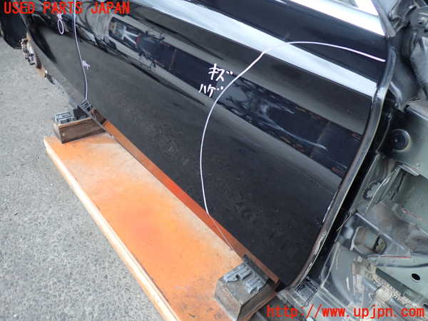 2UPJ-9233281230]ベンツ C200 ステーションワゴン(205242)(205)右前ドア 中古(43R-00049 M25)_2