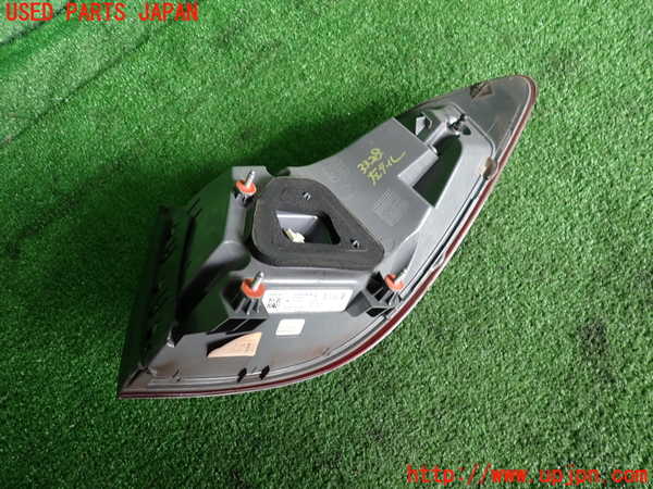 2UPJ-9233281536]ベンツ C200 ステーションワゴン(205242)(205)左テールランプ 中古_3