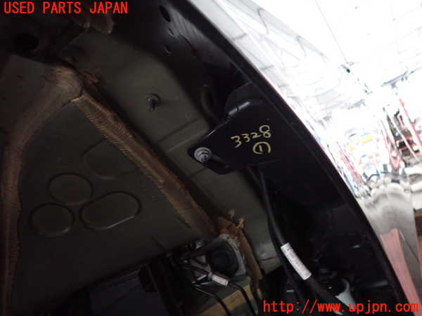 2UPJ-9233286791]ベンツ C200 ステーションワゴン(205242)(205)ウォッシャータンク1 中古_2