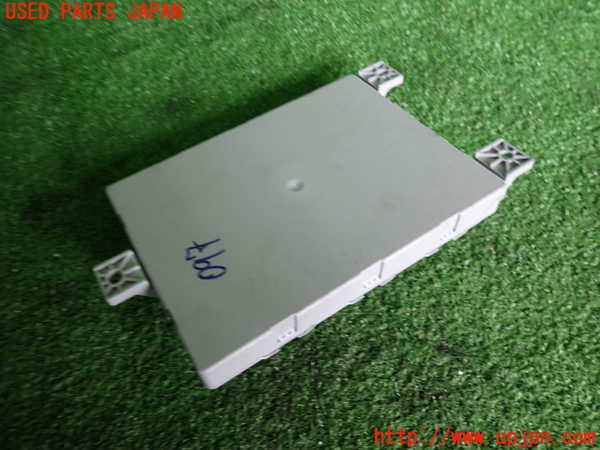 2UPJ-9233286150]ベンツ C200 ステーションワゴン(205242)(205)コンピューター5 (Rear Sam Control) 中古_2