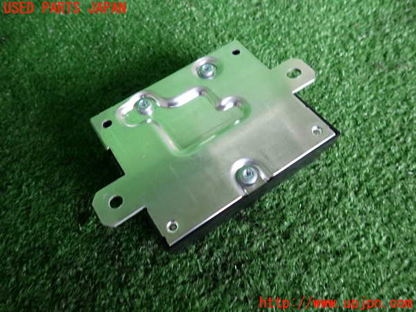 2UPJ-9233286151]ベンツ C200 ステーションワゴン(205242)(205)コンピューター6 (Fuel Pump Control) 中古_2