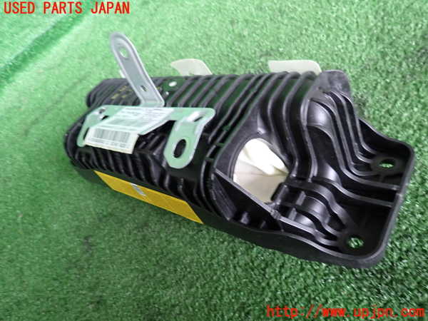 2UPJ-9233287870]ベンツ C200 ステーションワゴン(205242)(205)助手席側エアバッグカバー 中古_2
