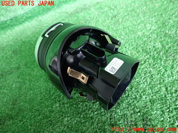 2UPJ-9233287527]ベンツ C200 ステーションワゴン(205242)(205)エアコン吹き出し口2 (右) 中古_4