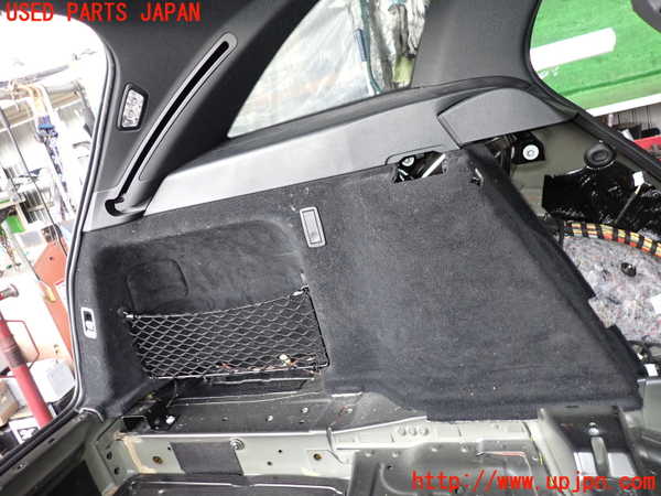 2UPJ-9233287680]ベンツ C200 ステーションワゴン(205242)(205)左リアピラートリム 中古_3