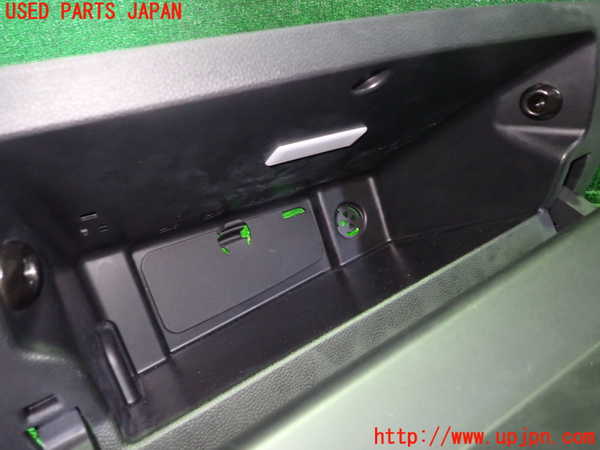 1UPJ-9233297516]BMW ミニ(MINI)クーパー(XS15 F55)グローブボックス1 中古_4