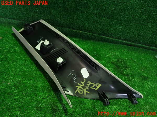 1UPJ-9233297655]BMW ミニ(MINI)クーパー(XS15 F55)右フロントピラートリム 中古_3
