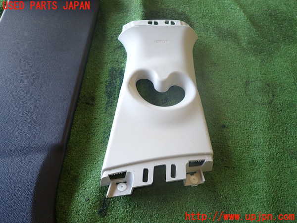 1UPJ-9233297665]BMW ミニ(MINI)クーパー(XS15 F55)右センターピラートリム 中古_2