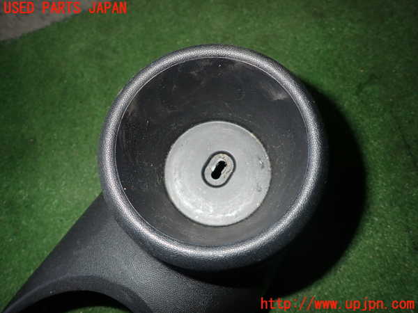 1UPJ-9233297810]BMW ミニ(MINI)クーパー(XS15 F55)ドリンクホルダー 中古_3