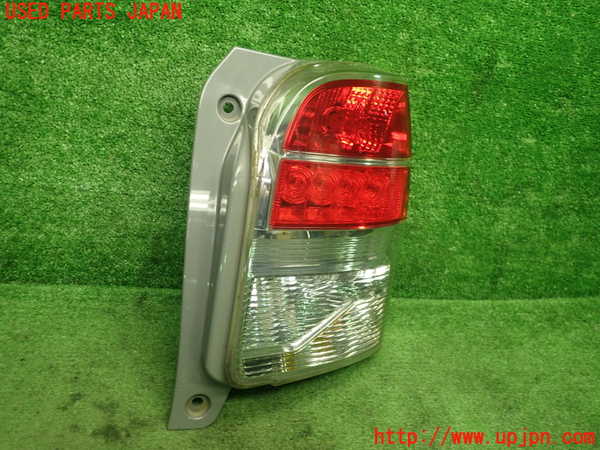 1UPJ-9233301530]スペイド(ポルテ)(NCP141)右テールランプ 中古_2