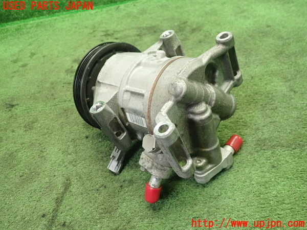 1UPJ-9233306025]スペイド(ポルテ)(NCP141)エアコンコンプレッサー 中古_2