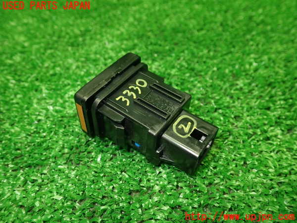 1UPJ-9233306307]スペイド(ポルテ)(NCP141)スイッチ2 (PWR DOOR OFF) 中古_2