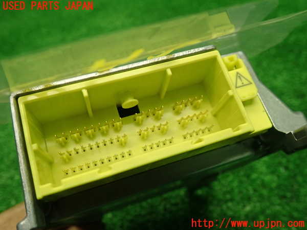 1UPJ-9233306145]スペイド(ポルテ)(NCP141)エアバッグコンピューター 中古_3