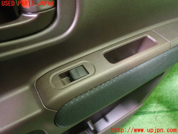 1UPJ-9233301294]スペイド(ポルテ)(NCP141)右後ドア内張り 中古_2