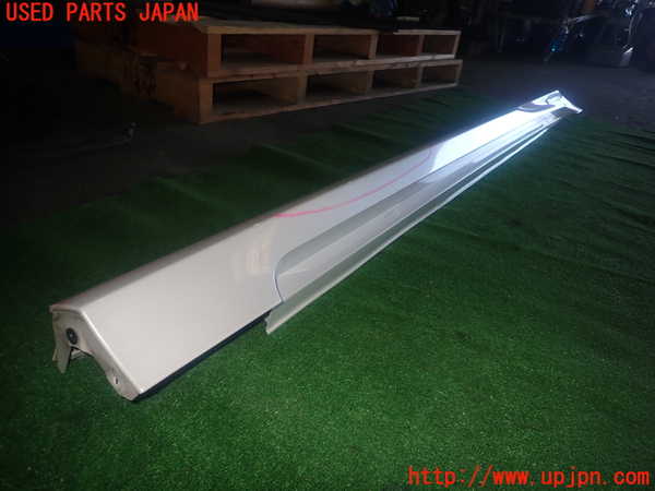 1UPJ-9233311390]レクサス・GS300h(AWL10)右サイドステップ 中古_3
