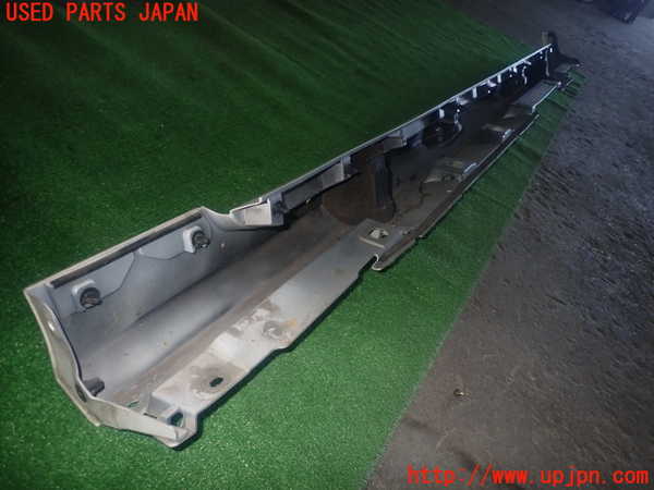 1UPJ-9233311390]レクサス・GS300h(AWL10)右サイドステップ 中古_4