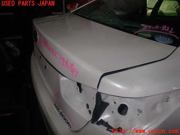 1UPJ-9233311500]レクサス・GS300h(AWL10)トランク 中古_2