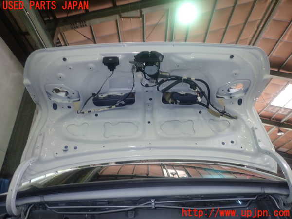 1UPJ-9233311500]レクサス・GS300h(AWL10)トランク 中古_4