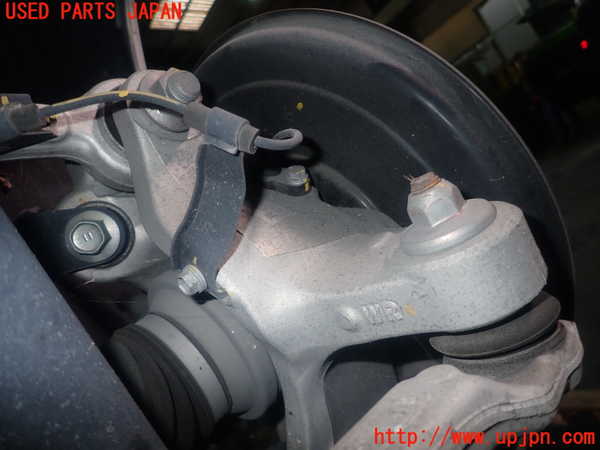 1UPJ-9233314300]レクサス・GS300h(AWL10)右リアナックルハブ 中古_2