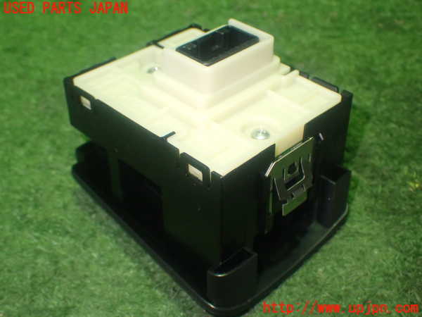 1UPJ-9233316310]レクサス・GS300h(AWL10)スイッチ5 中古_3