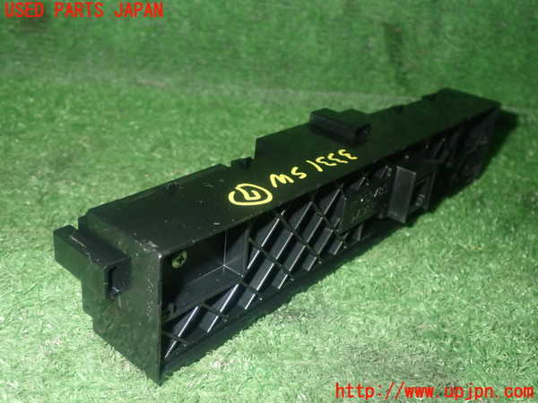 1UPJ-9233316312]レクサス・GS300h(AWL10)スイッチ7 中古_2