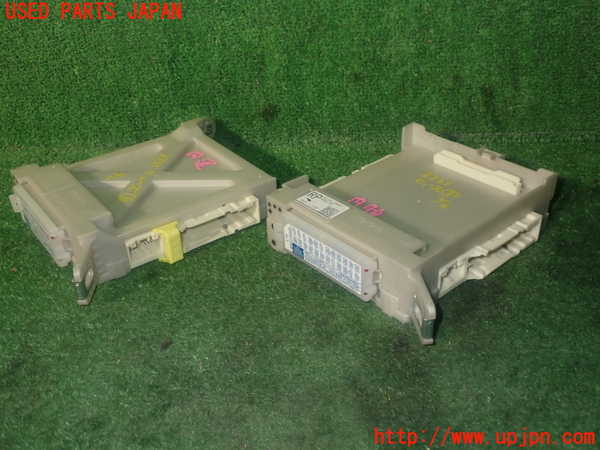 1UPJ-9233316743]レクサス・GS300h(AWL10)ヒューズボックス3 中古_2