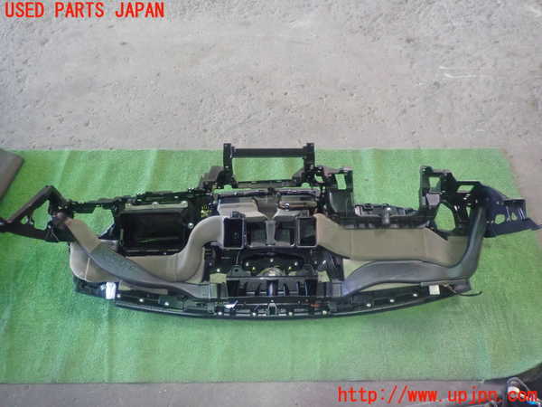 1UPJ-9233317505]レクサス・GS300h(AWL10)ダッシュボード 中古_3