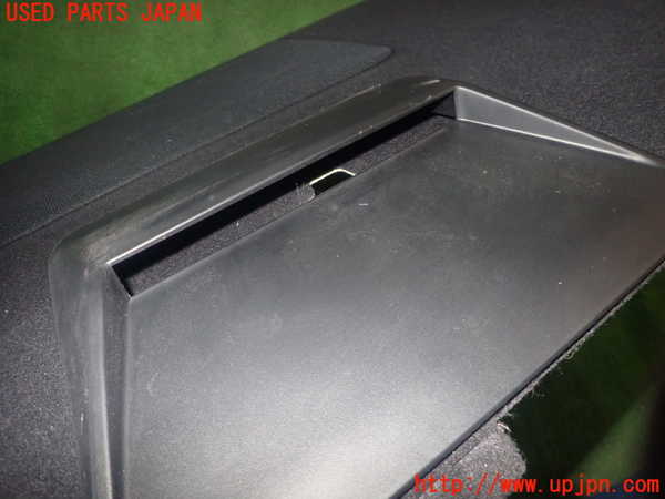 1UPJ-9233317761]レクサス・GS300h(AWL10)トノカバー1 中古_3