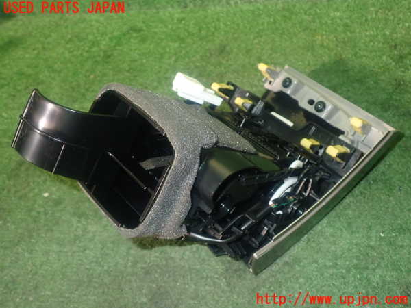 1UPJ-9233317526]レクサス・GS300h(AWL10)エアコン吹き出し口1 中古_3