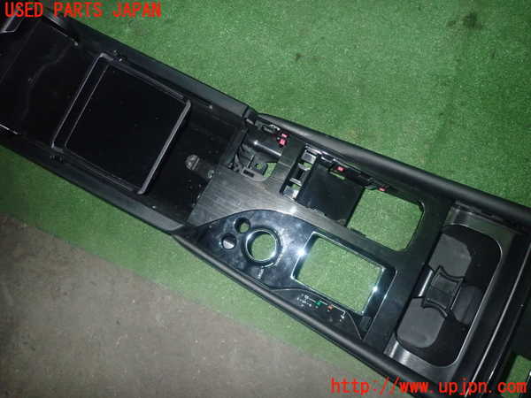 1UPJ-9233317540]レクサス・GS300h(AWL10)センターコンソール 中古_4