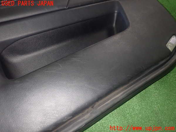 1UPJ-9233311234]レクサス・GS300h(AWL10)右前ドア内張り 中古_4