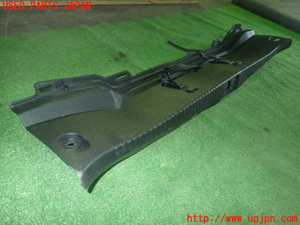 1UPJ-9233317771]レクサス・GS300h(AWL10)ラゲッジトレイ1 中古_2