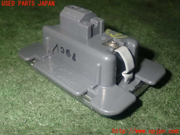 1UPJ-9233316413]レクサス・GS300h(AWL10)ルームランプ3 中古_3