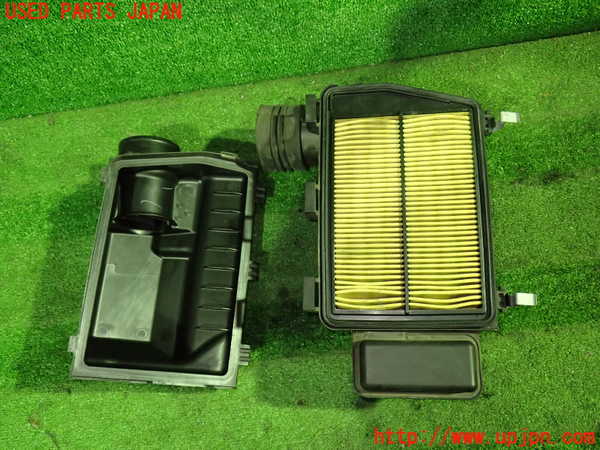 1UPJ-9233322560]ステップワゴン スパーダ(RG1)エアクリーナーボックス 中古_3